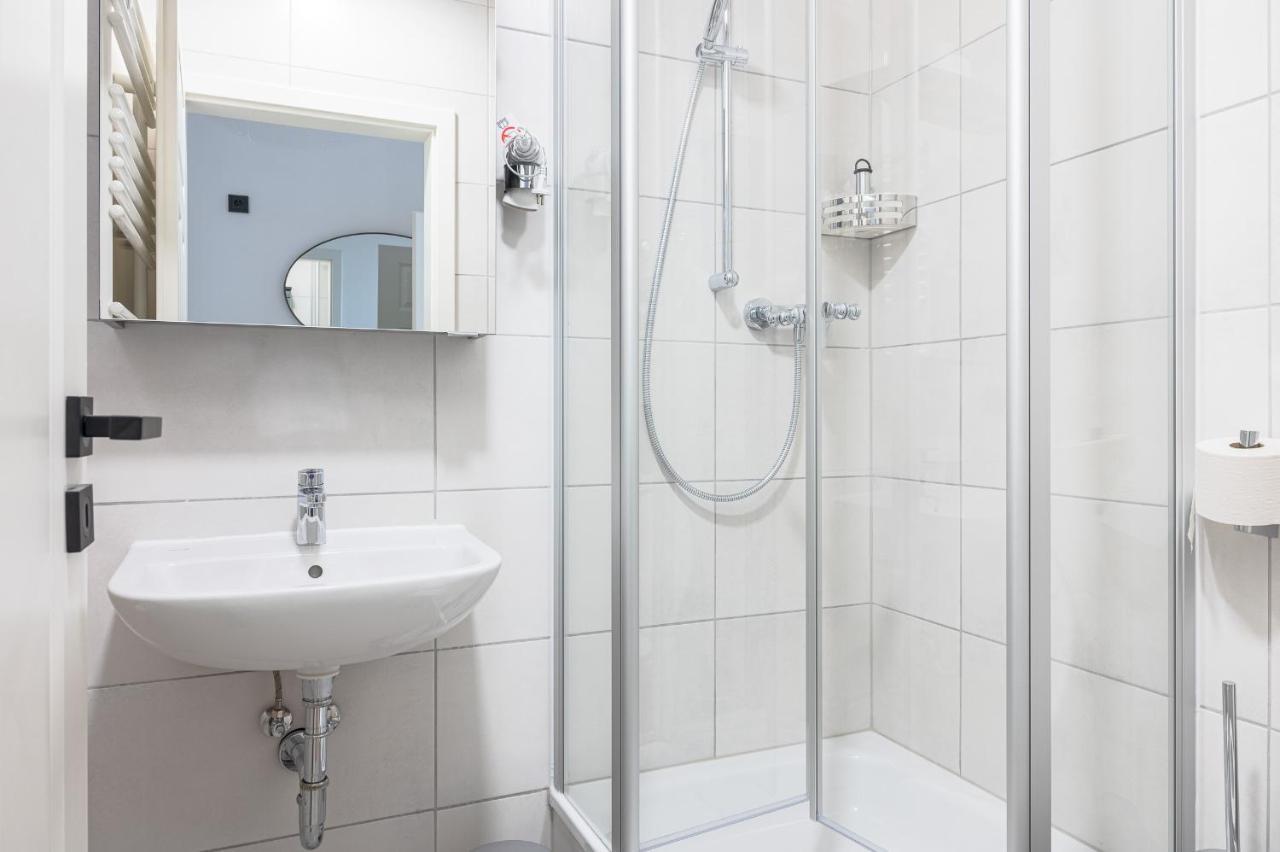Johouse Apartment 02 Росток Экстерьер фото